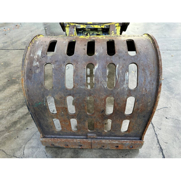 2017 انميسول SGR1500M-43672896