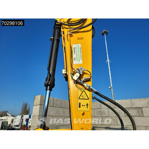 2016 JCB JS175W-43672929