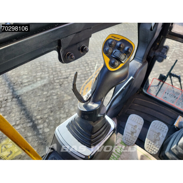 2016 JCB JS175W-43672972