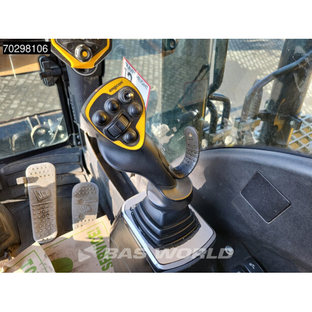 2016 JCB JS175W-43672973