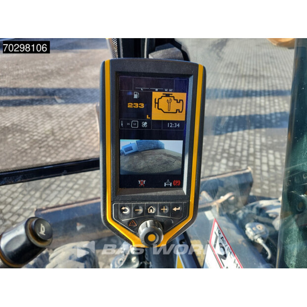 2016 JCB JS175W-43672974