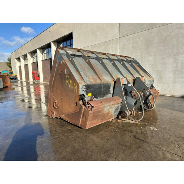 2012 Ulrich OTHERS-43673047