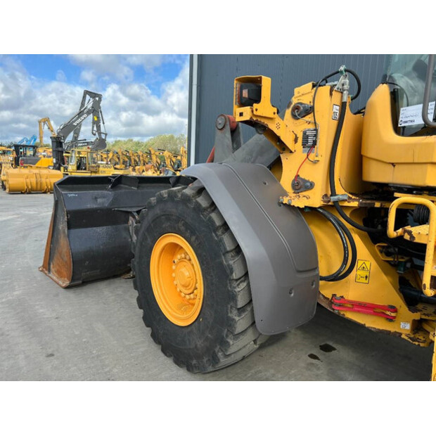 2011 كاتربيلر L90F-43674156