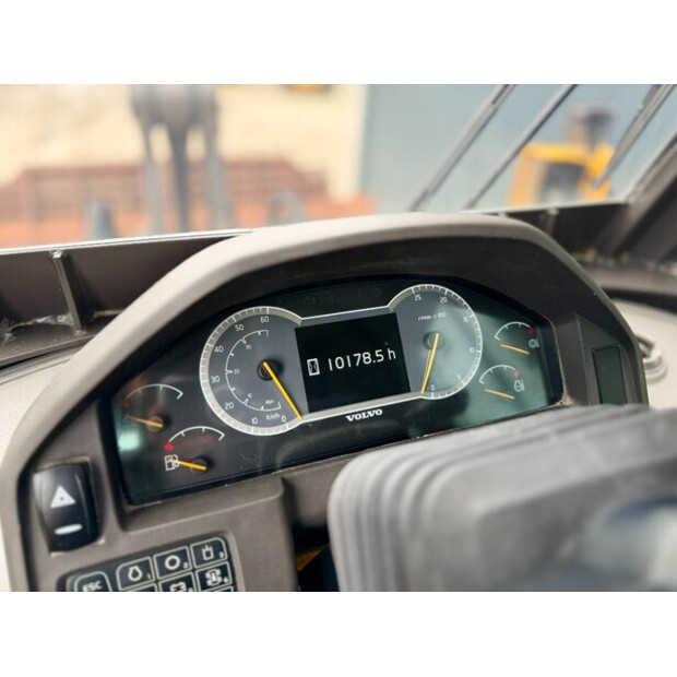 2018 Volvo L220H-43674247