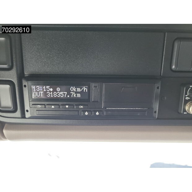 2021 داف XF 480-43674835