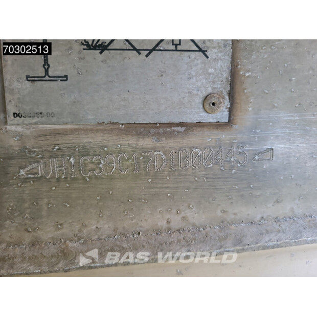 2013 بينالو BEN-43674901