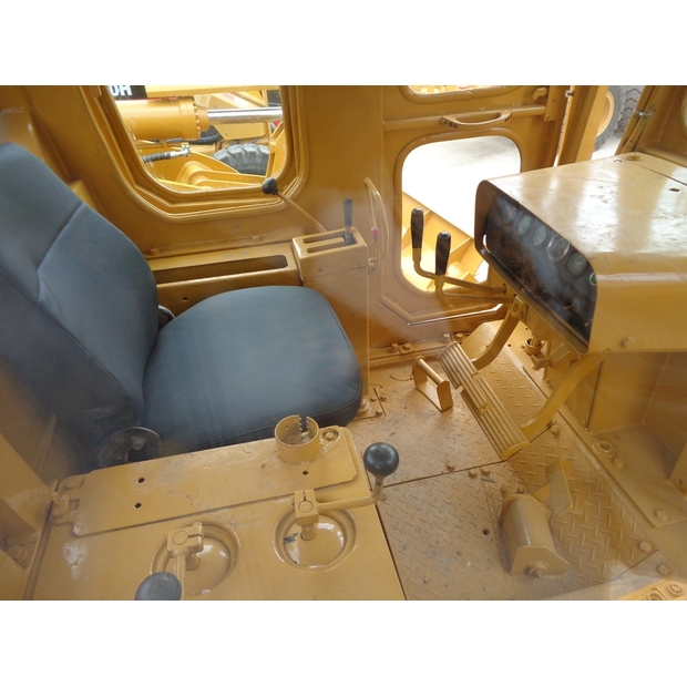 2018 كاتربيلر D7G-43675691