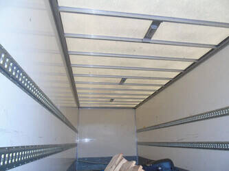 2018-iveco-eurocargo-120e190-1383238-43675915