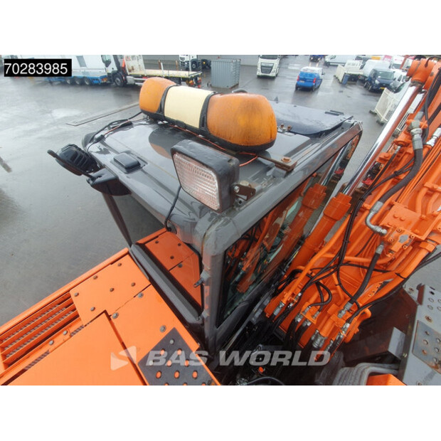 2010 Hitachi ZX140W-3-43675954