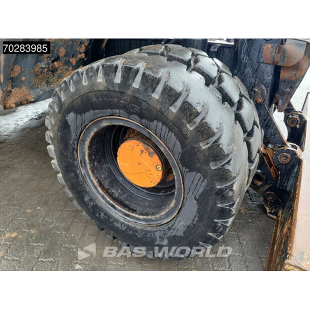 2010 Hitachi ZX140W-3-43675975