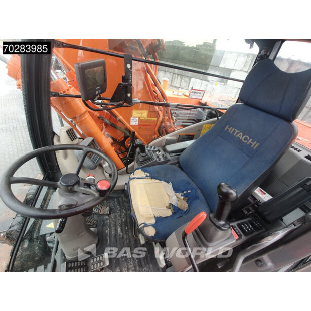 2010 Hitachi ZX140W-3-43675978