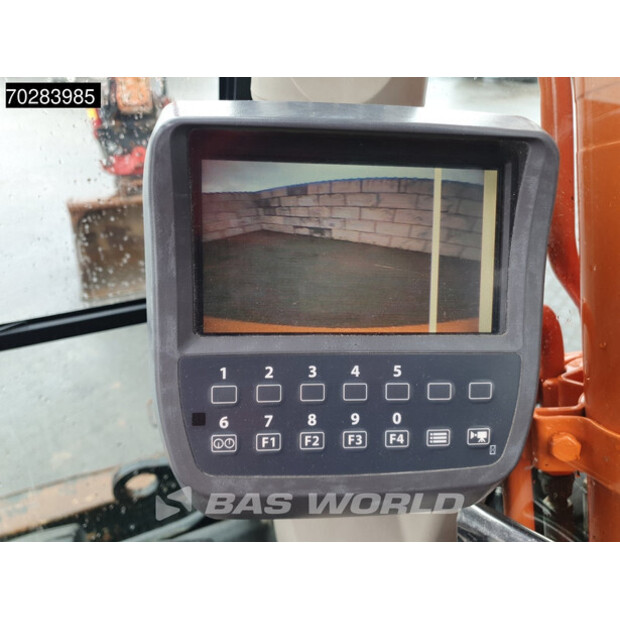 2010 Hitachi ZX140W-3-43675994