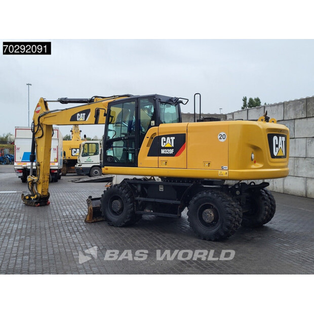 2016 Caterpillar M320F-43676117