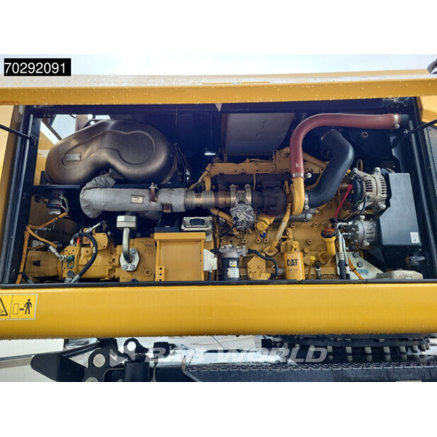 2016 Caterpillar M320F-43676130
