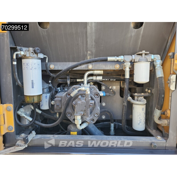 2018 فولفو EC220EL-43676411