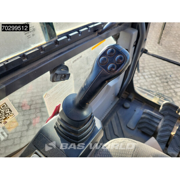 2018 فولفو EC220EL-43676425