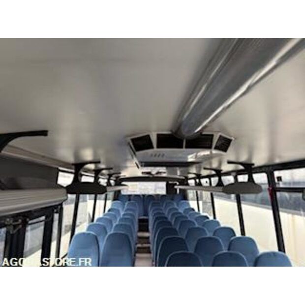 2011 MAN R33-43689979