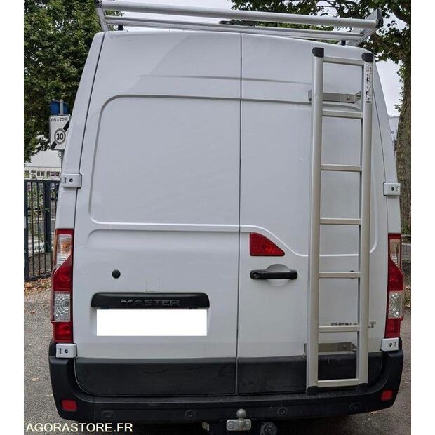 2023 رينو Master-43690094