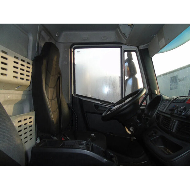 2018 Iveco EUROCARGO 120E22-43690245