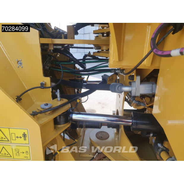 2019 Caterpillar 962M-43690302