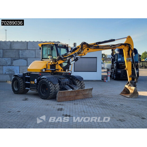 2017 JCB HD110W-43690405