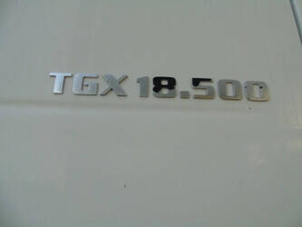 2017-man-tgx-18-500-1383310-43690442