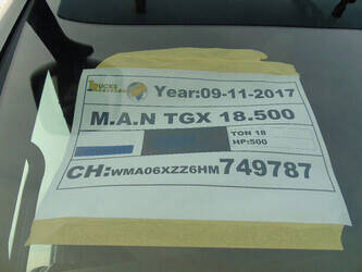 2017-man-tgx-18-500-1383310-43690458