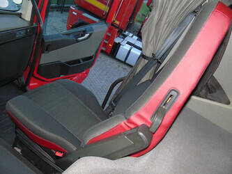 2017-volvo-fh-460-1383313-43690573