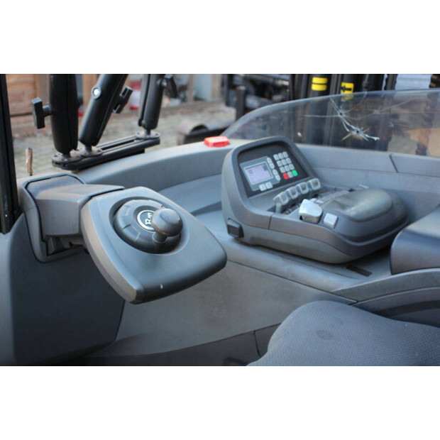 2014 BT RRE140-43690811