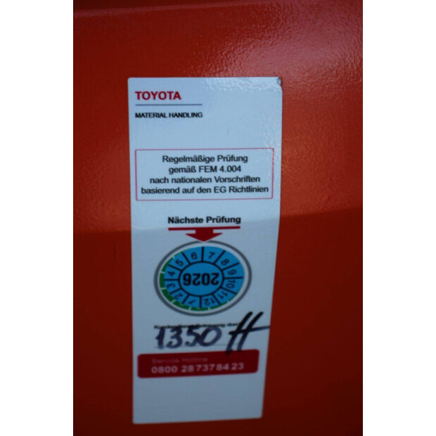 2018 Toyota SWE200D-43690891