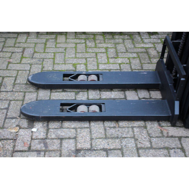 2021 تويوتا SWE120-43690936