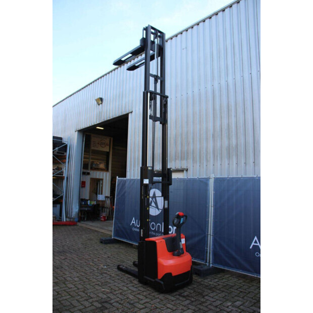 2021 تويوتا SWE120-43690947