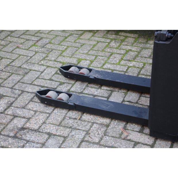 2021 تويوتا SWE120-43690949