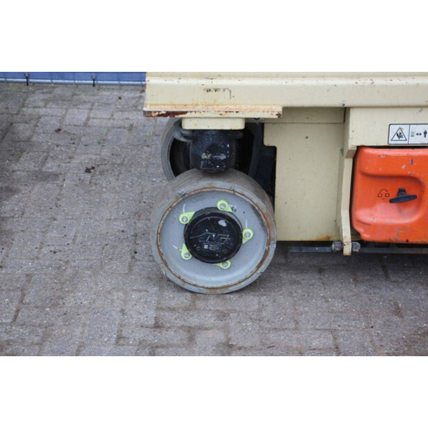 2015 جيه ال جي 2632ES-43690991