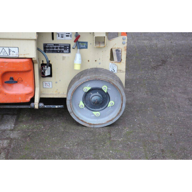 2015 جيه ال جي 2632ES-43690992