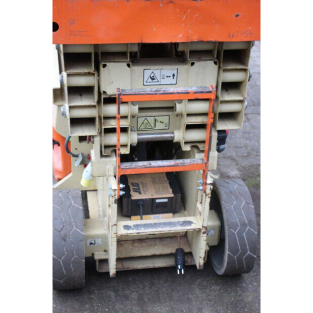 2015 جيه ال جي 2632ES-43690995