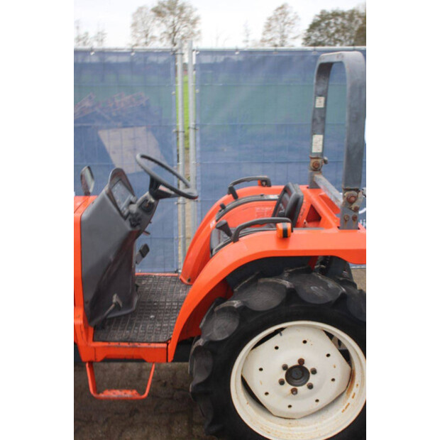KUBOTA GT-3-43691273