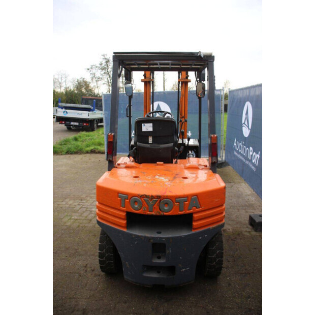 1990 Toyota 5FG25-43691299