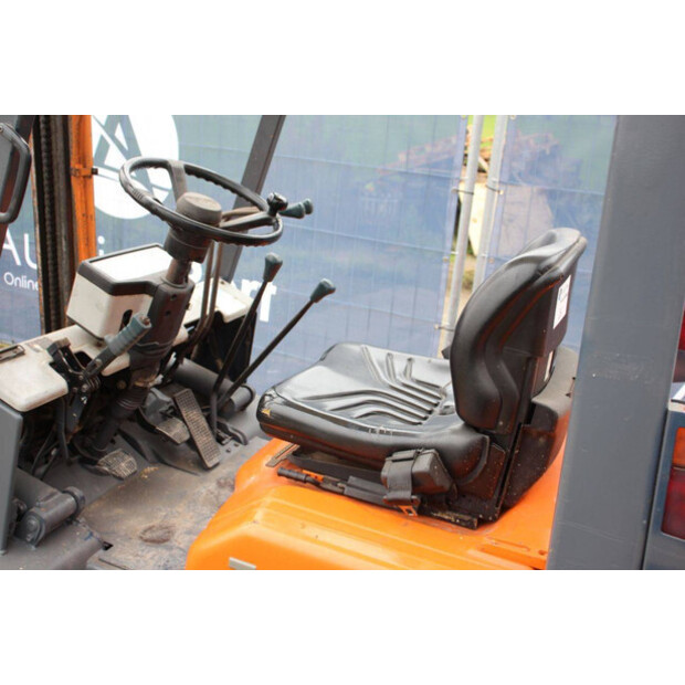 1990 Toyota 5FG25-43691316