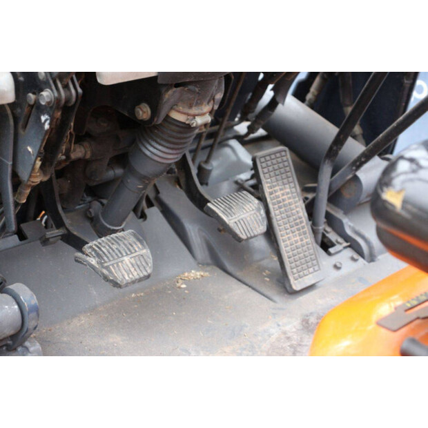 1990 Toyota 5FG25-43691317