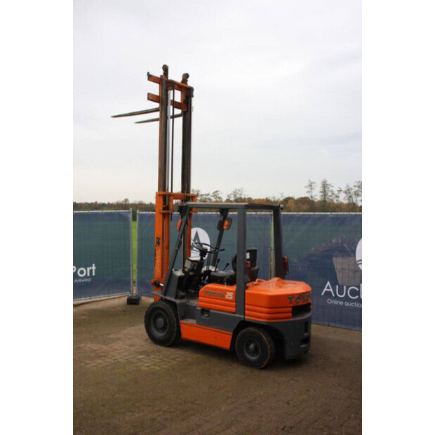 1990 Toyota 5FG25-43691333