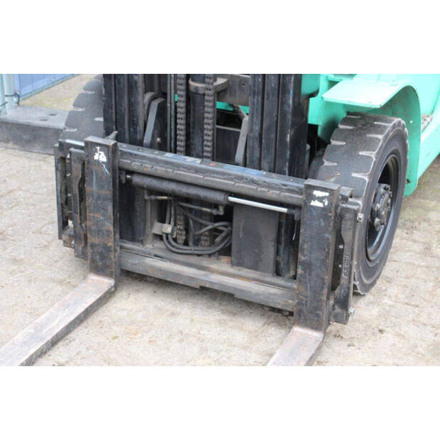 2000 ميتسوبيشي 25-43691364