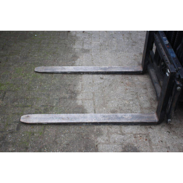 2000 ميتسوبيشي 25-43691366