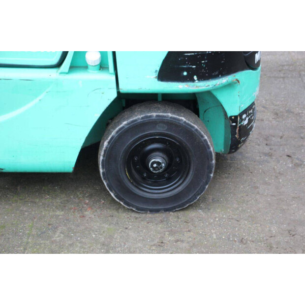 2000 ميتسوبيشي 25-43691370