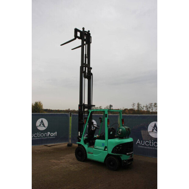 2000 ميتسوبيشي 25-43691388