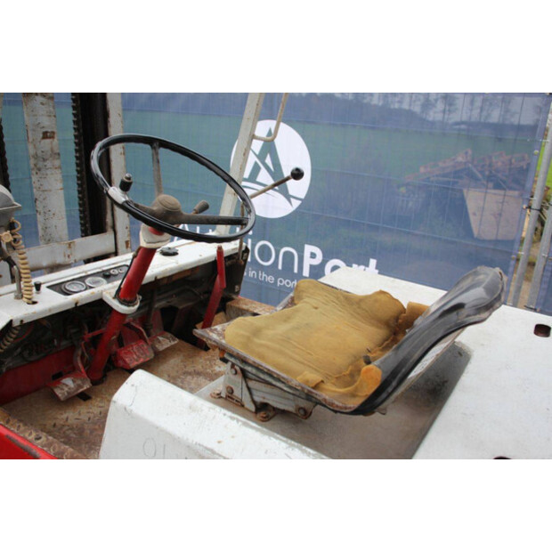 1974 ليندي H25D-43691418