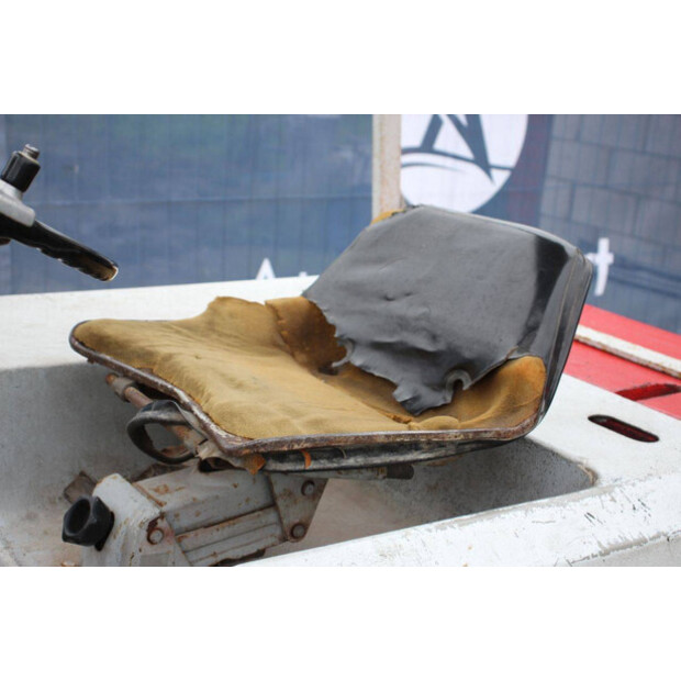 1974 ليندي H25D-43691421