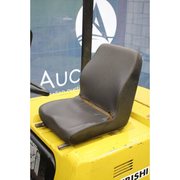 1990 ميتسوبيشي FD15-43691460