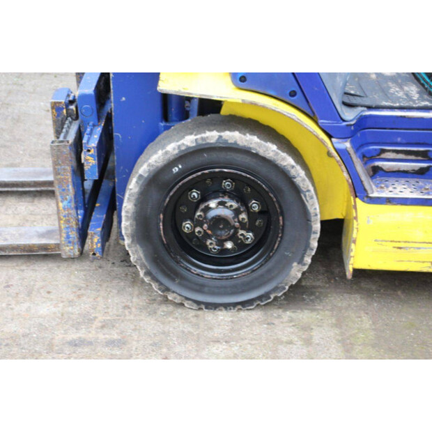 Komatsu FD25T-12-43691569