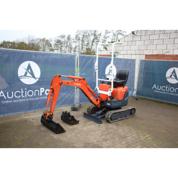 2010 KUBOTA U10-3-43691594